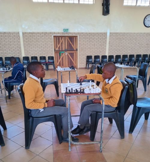 moepeng public school