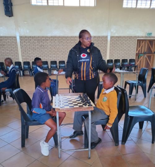 moepeng public school